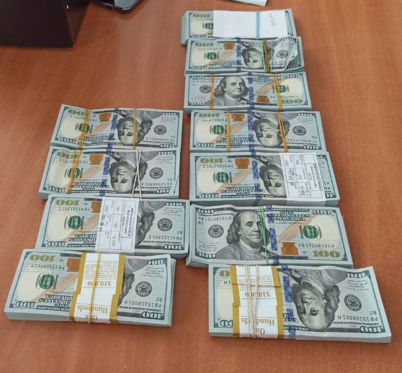 Прокуратурата извършва разследване по бързо производство за недекларирана валута от