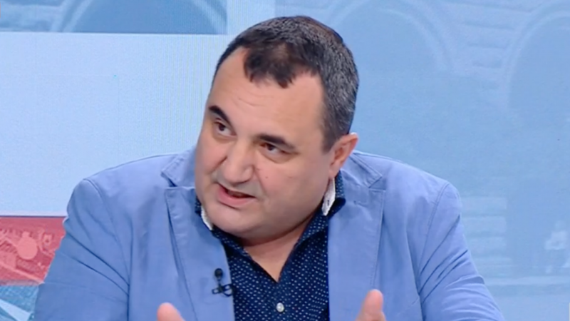 Журналистът Веселин Стойнев коментира че темите на неуспешния вот и