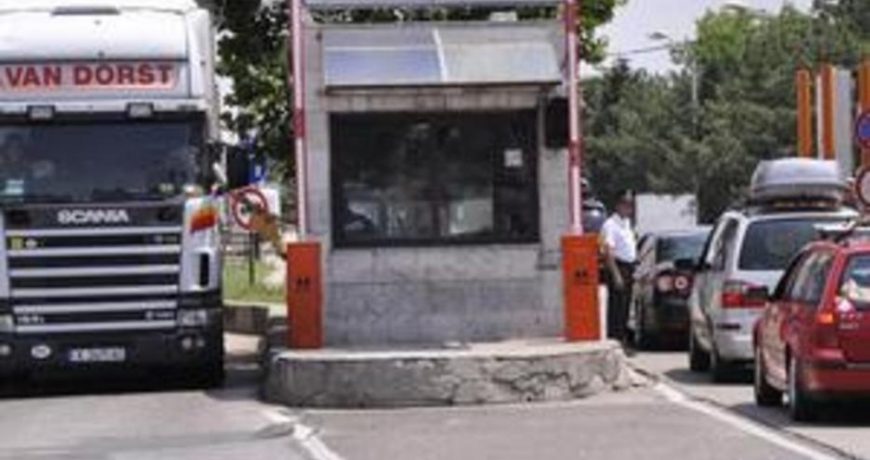 Преминаването по всички гранични пунктове в страната е преустановено На