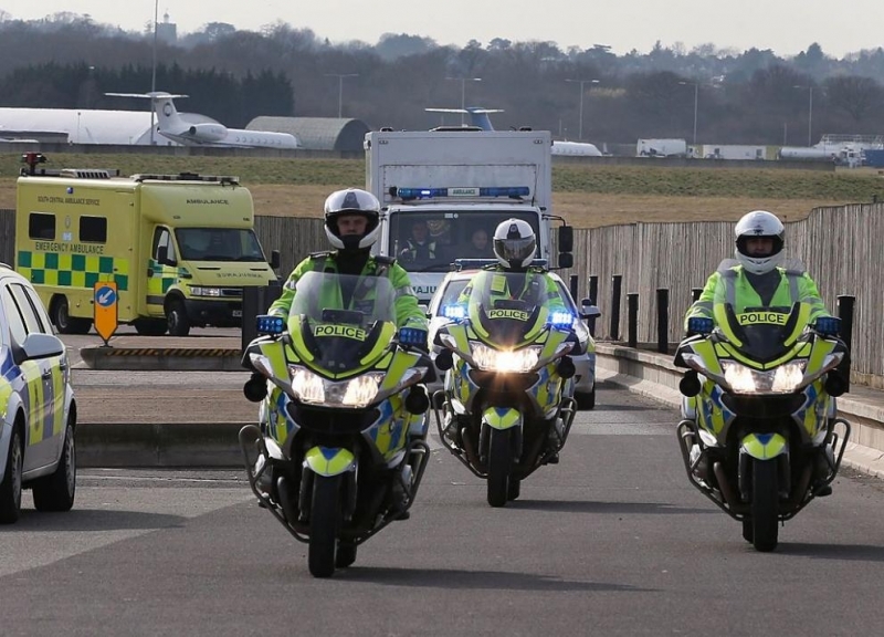 При безредици тази нощ в Лондон бяха ранени 15 полицаи