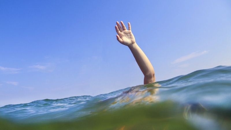 Български гражданин на 46 години се е удавил в неделя