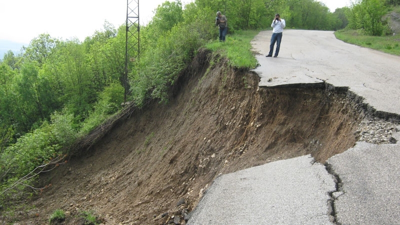МРРБ извърши аерофото заснемане и картировка на свлачище в ломско село