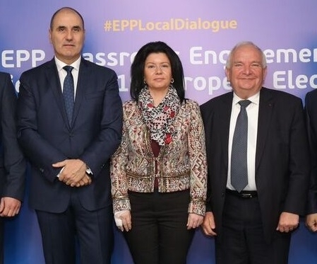 Жозеф Дол: Социалистите завиждат, защото Бойко Борисов е най-успешният шеф в Европа