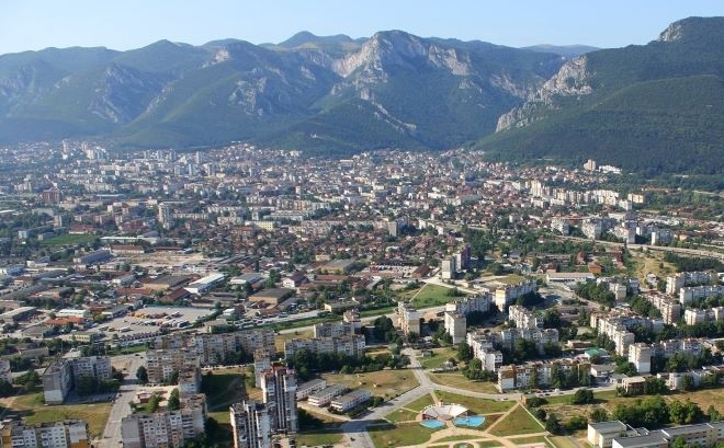 Над 700 домакинства от Враца участват в проекта за подмяна