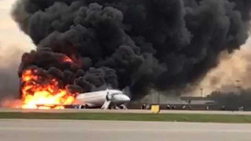 Моменти на паника преживяха 42 та пътници в самолета на българската