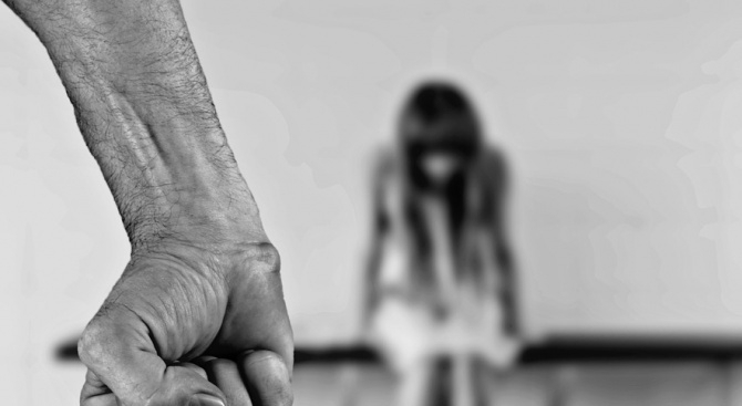 Монтанчанин е нарушил заповед за защита от домашно насилие, съобщиха