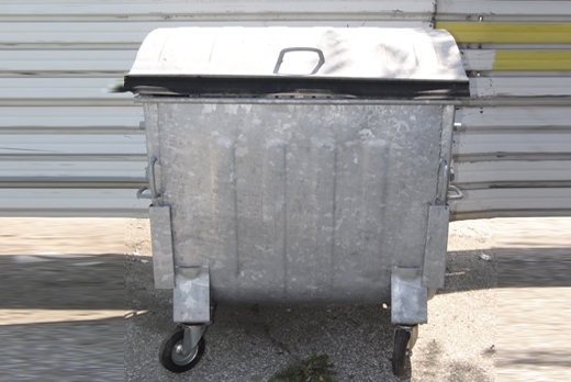 Столичната фирма Идеа Сервиз ЕООД ще доставя контейнери и бетонни