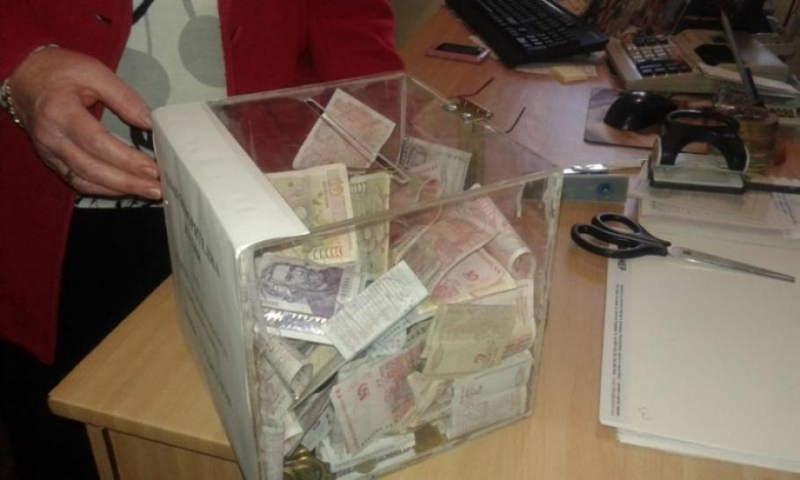 Хлапак е откраднал кутии с дарения във Враца, съобщиха от
