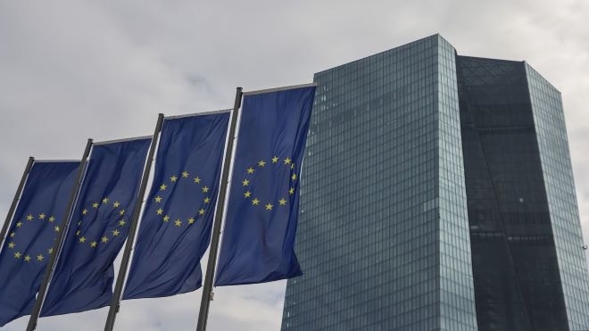 Управителният съвет на Европейската централна банка ЕЦБ прие вчера 2