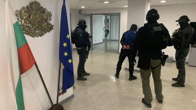 Васил Михайлов е приведен в Централния софийски затвор, Демерджиев каза кои са помагали за укриването му /снимки/