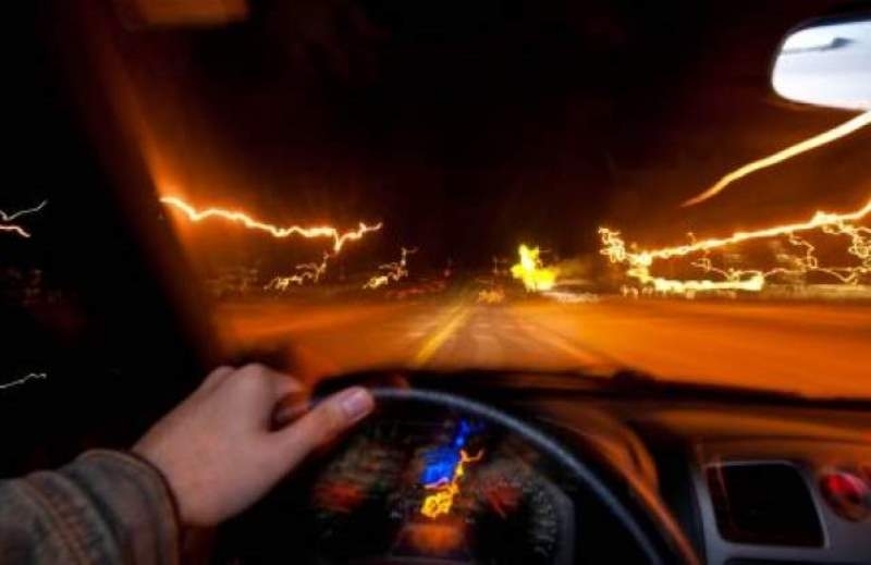 Служители на реда са арестували двама пияни шофьори изредили се