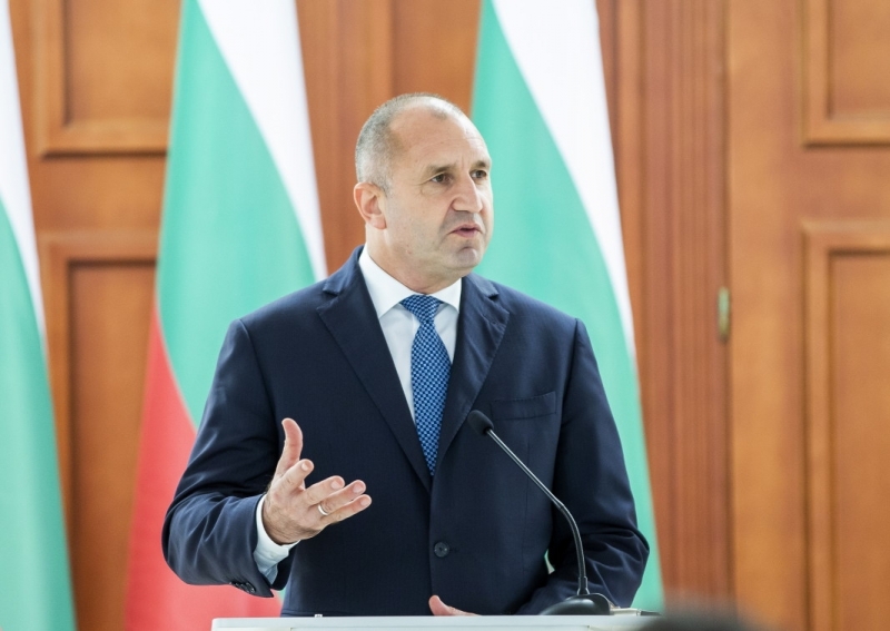 Внезапният порив на г жа Мария Габриел да поиска оставката на