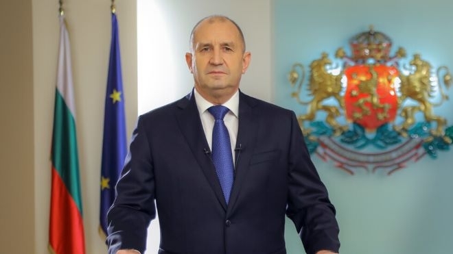 Президентът Румен Радев внася предложение в парламента за референдум за еврото