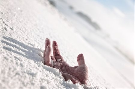 Трупове на девет мъже са били открити в района на