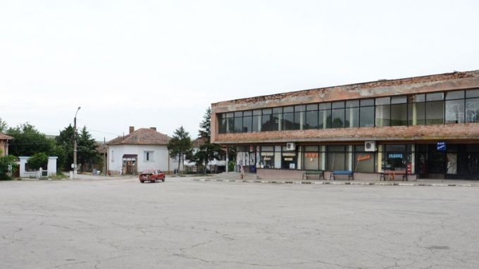 Ремонтирани са две улици в село Синаговци За 2019 са