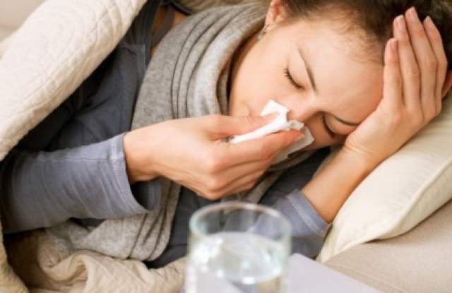 Заедно с есента започват и настинките Топлото време вече си