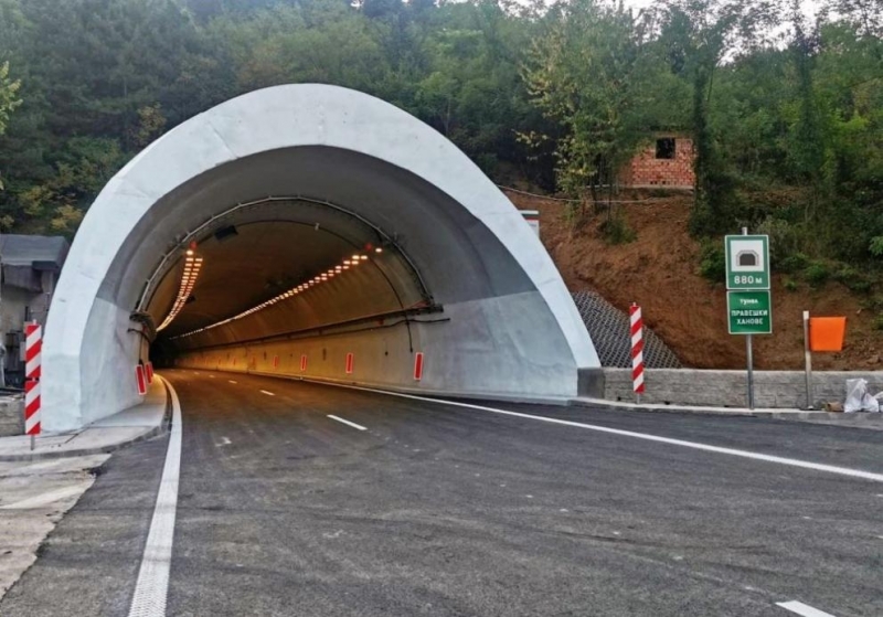 Около обяд ще бъде пуснато движението в тръбите за Варна