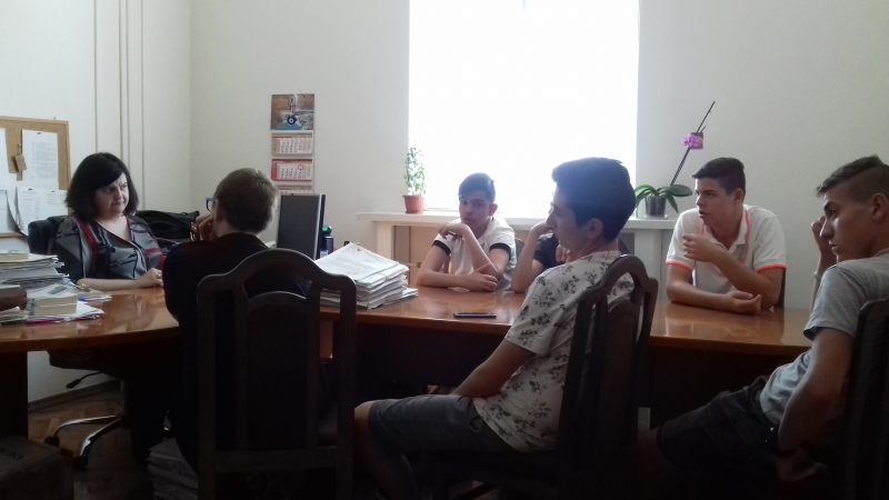 Вчера ученици от Средно училище „Христо Ботев“-Враца посетиха Районната прокуратура