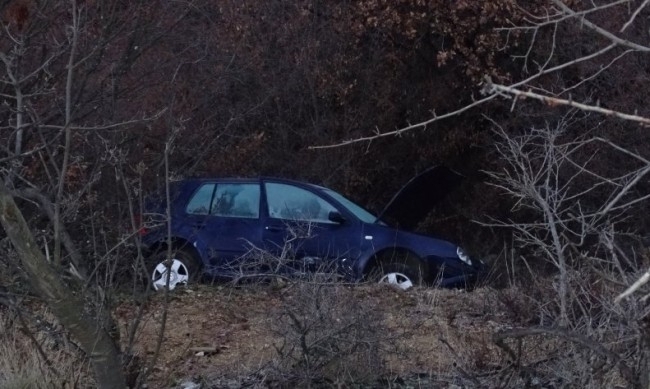 Мъртвопиян катастрофира на Е 79 във Врачанско съобщиха от областната дирекция