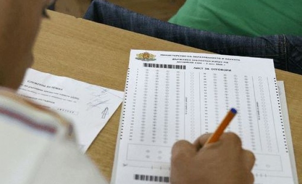 Близо 53 000 зрелостници ще се явят на всеки от
