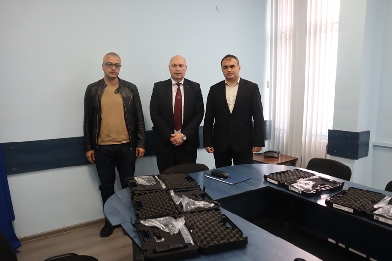 Днес във Видин заместник министърът на вътрешните работи Венцислав Катинов връчи