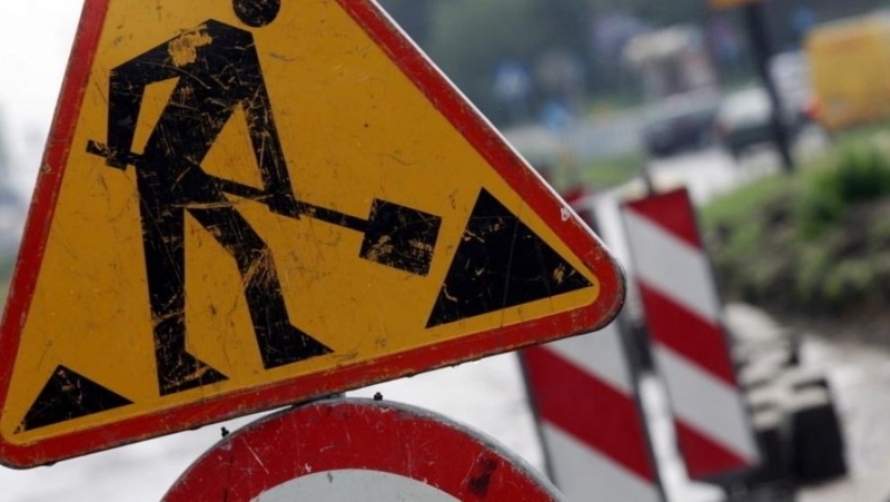 Ремонт затруднява движението в района на село борован съобщават от