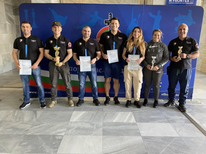 Отборът по стрелба на СК Спартак Враца при ОД на МВР