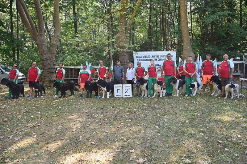 Специализирана киноложка изложба Българско овчарско куче организираха днес във Вършец