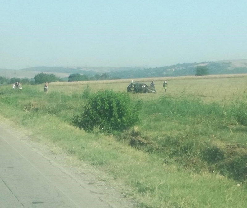 Млада шофьорка е катастрофирала между врачанските села Софрониево и Крушовица,
