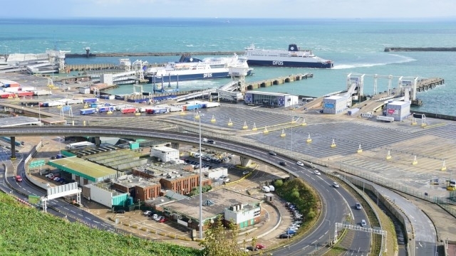 Британската полиция задържа 20 годишен румънец след като в сряда