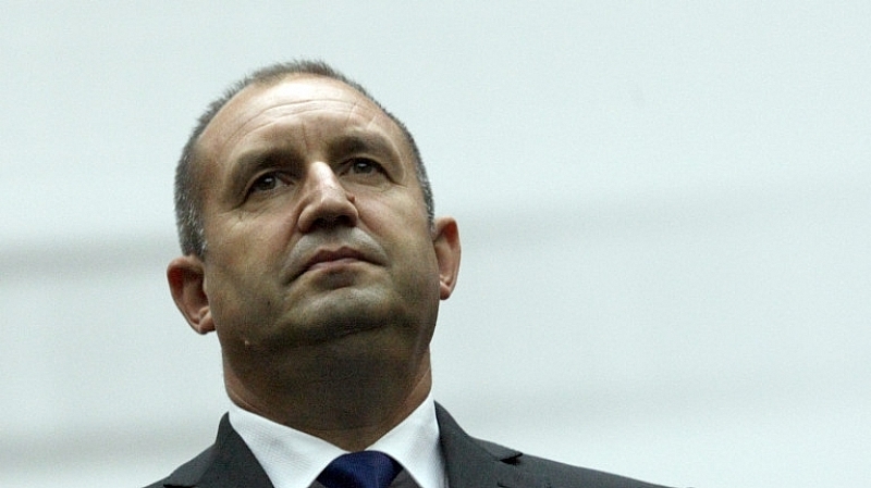 От фондация Антикорупционен фонд поискаха президентът Румен Радев да наложи