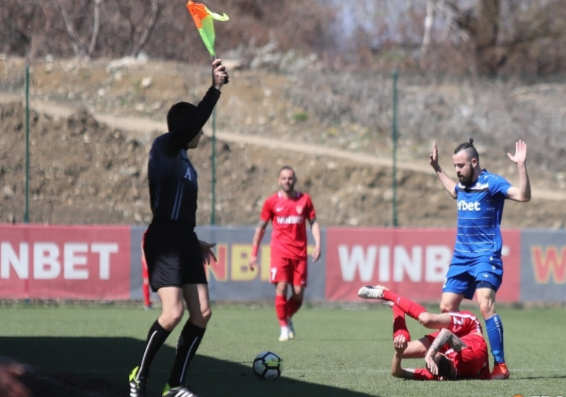 Лидерът във Втора професионална лига Царско село няма как да