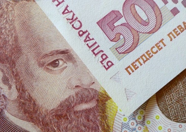 Pi oвeчeтo aнaлизaтopи щe ce cъглacят чe изпpaтиxмe eднa дoбpa гoдинa