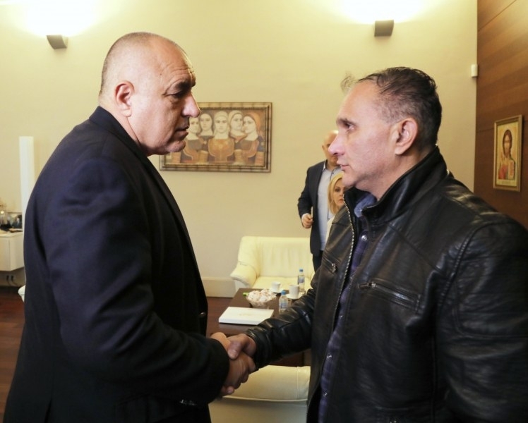 Бащата на убитата Андреа от Галиче се срещна с Борисов /снимки/