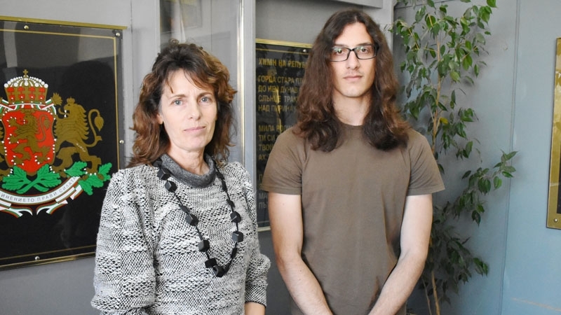 Дванадесетокласникът на ППМГ Екзарх Антим І ВидинИвайло Стоянов се класира