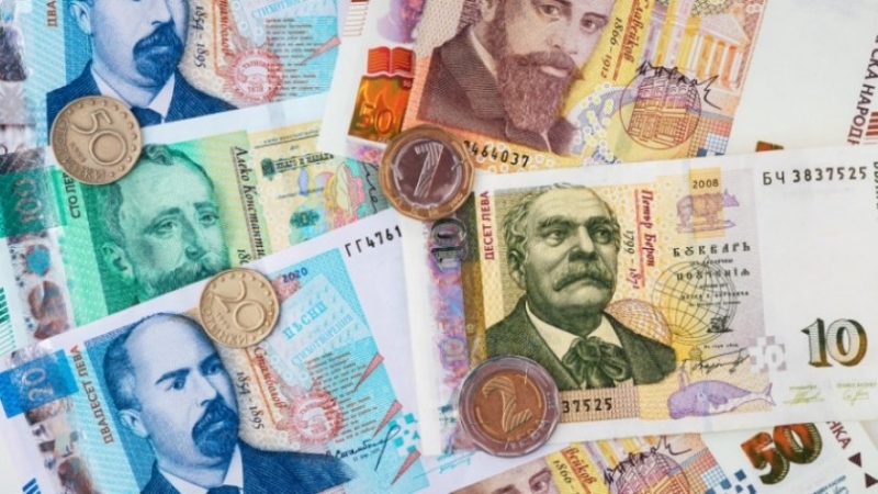 Парите в обращение нараснаха за първи път над границата от 30 млрд. лева