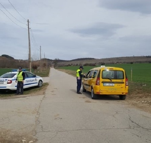 Под наблюдението на Районната прокуратура в Мездра на територията на