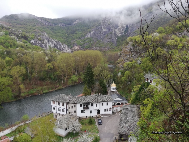 Водени от проф д р Марек Якоблек и неговата съпруга Ленка