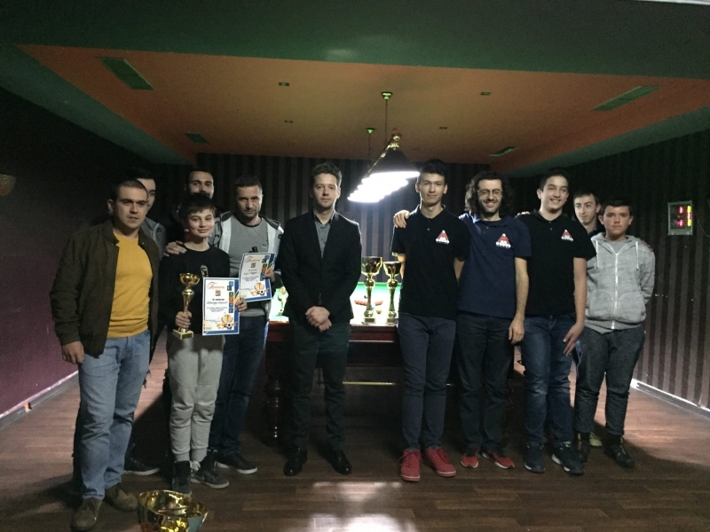 Приключи Четвъртият открит турнир по снукър Мездра Оупън 2017 Той бе