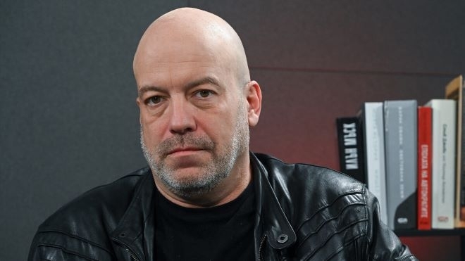 Партиите са секти в които има един вожд а всички