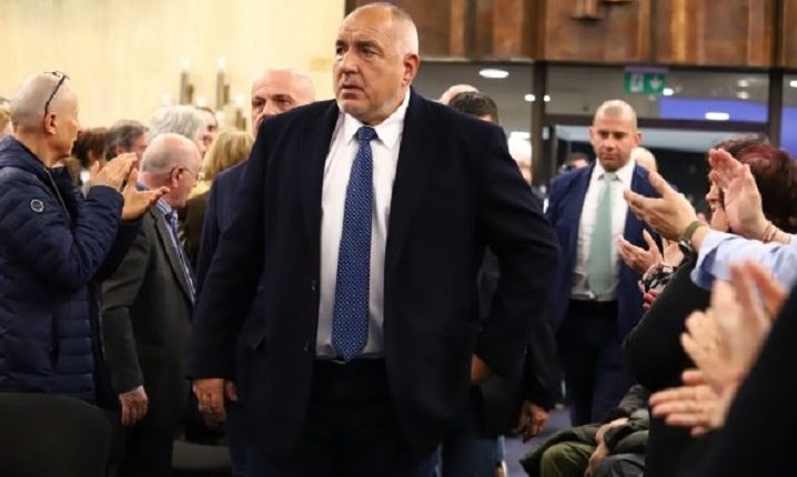 ГЕРБ отписа изборите: Бойко Борисов разказва просташки виц за Айшето и нейната девственост