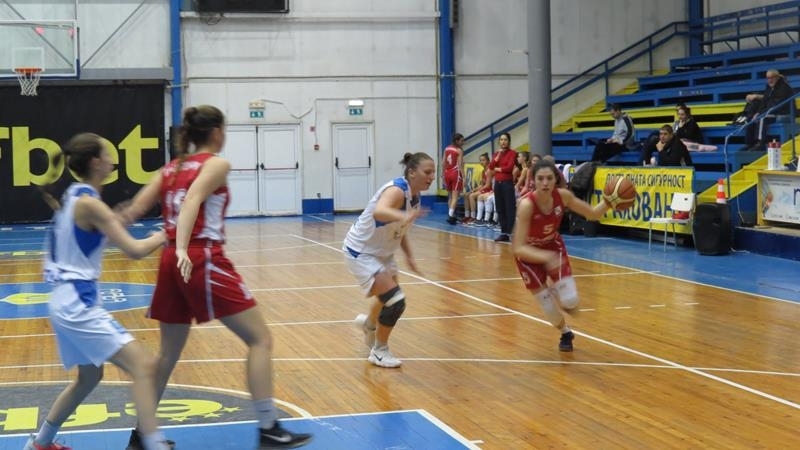 Отборът на Монтана спечели и втората си frac12 финална среща