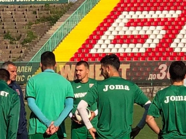 Валери Божинов е във Враца и след среща с градоначалника