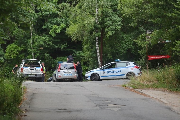 Над 6000 часа видеозаписи от охранителни камери са иззели разследващите