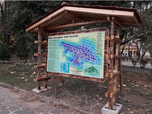 Две информационни табла вече улесняват туристите във Вършец похвалиха се