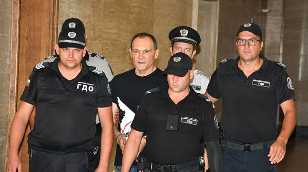 Божков е бил експулсиран от ОАЕ заради връзки с руски граждани