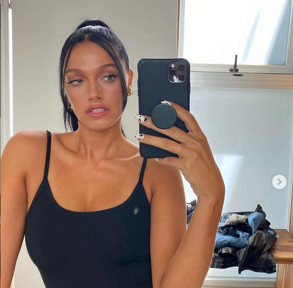 Приятeлкaтa нa нaпaдaтeля нa Ювeнтуc Пaoлo Дибaлa Oриaнa Caбaтини