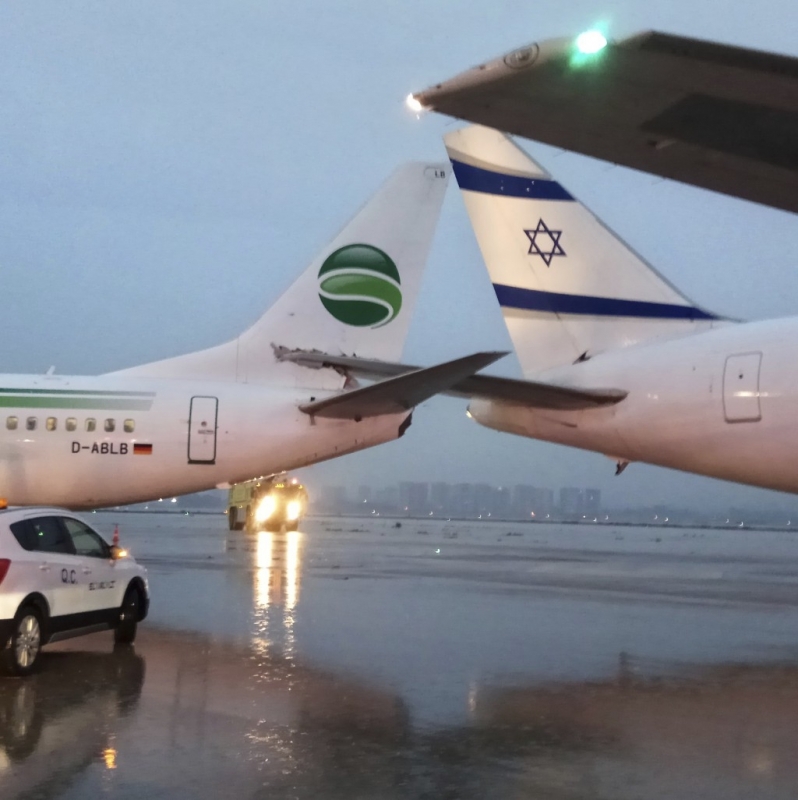 Германски самолет се е сблъскал тази сутрин с израелска машина