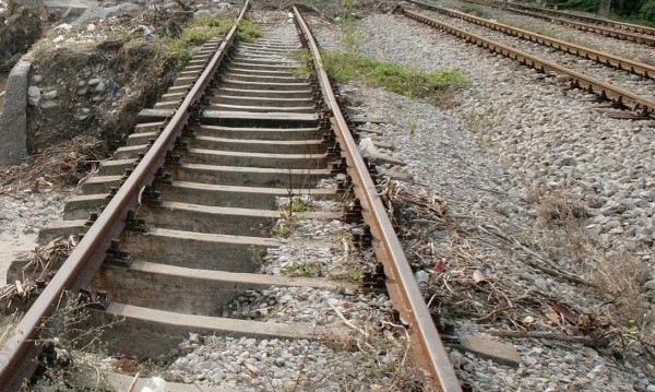 61 годишният мъж се е хвърлил пред пътническия влак Димитровград Пловдив на