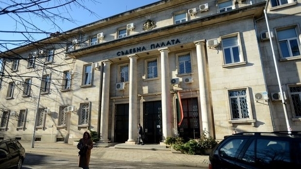 Състав на Врачанския окръжен съд призна за виновен лекар от